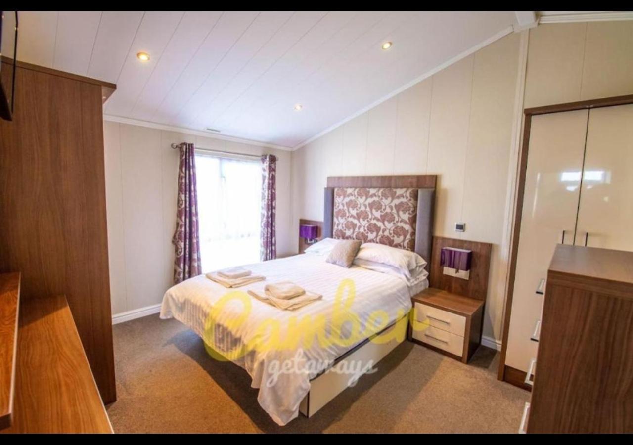Mp768 - Camber Sands Holiday Park - Huge Lodge - Small Dog Friendly - Sleeps 8 Esterno foto