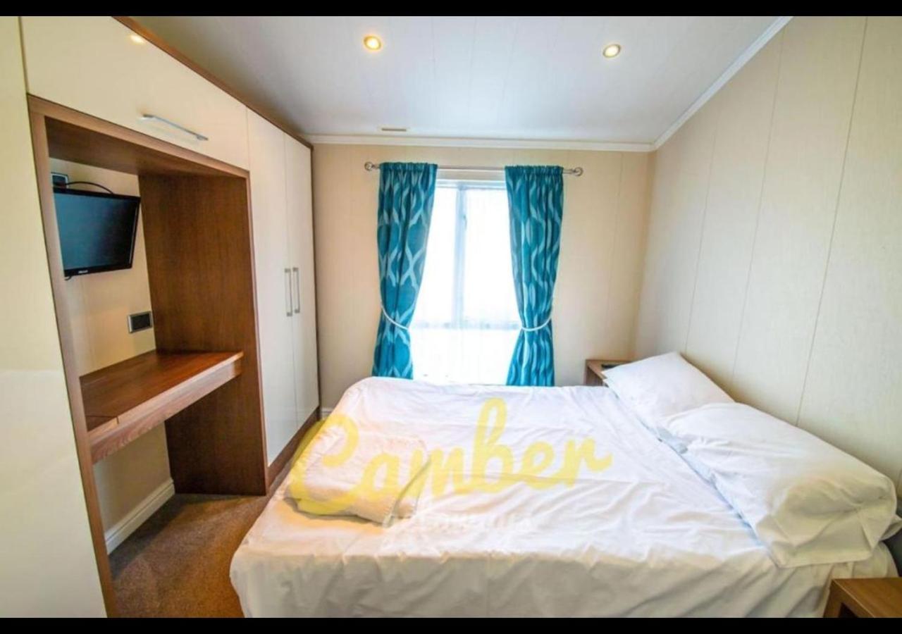 Mp768 - Camber Sands Holiday Park - Huge Lodge - Small Dog Friendly - Sleeps 8 Esterno foto