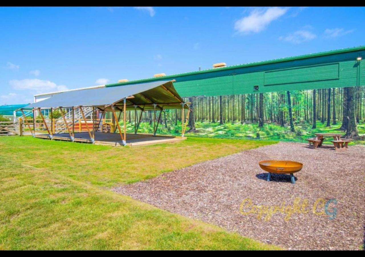 Mp768 - Camber Sands Holiday Park - Huge Lodge - Small Dog Friendly - Sleeps 8 Esterno foto