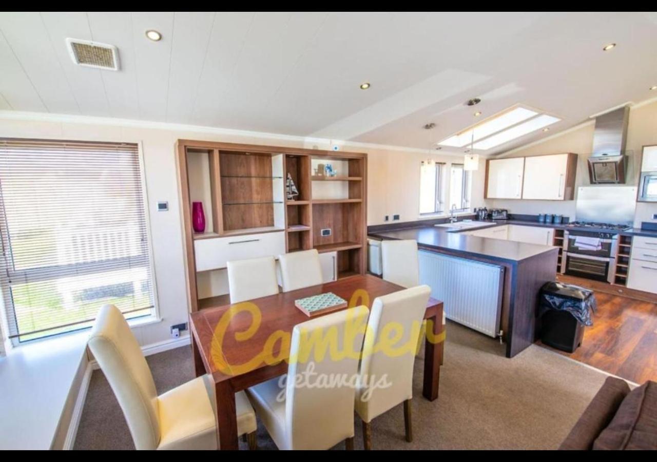 Mp768 - Camber Sands Holiday Park - Huge Lodge - Small Dog Friendly - Sleeps 8 Esterno foto